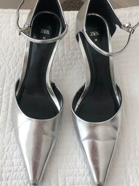ZARA - Silver Heels - Size 7.5 - Pointed Toe - Strappy - 3 Inch